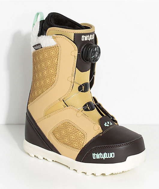 tan snowboard boots