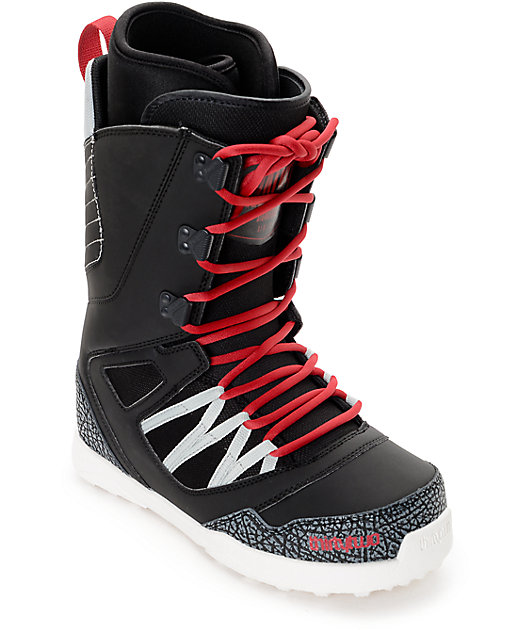 Thirtytwo Light JP Snowboard Boots | Zumiez