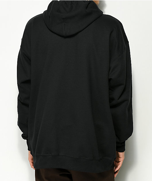 sudadera negra con capucha