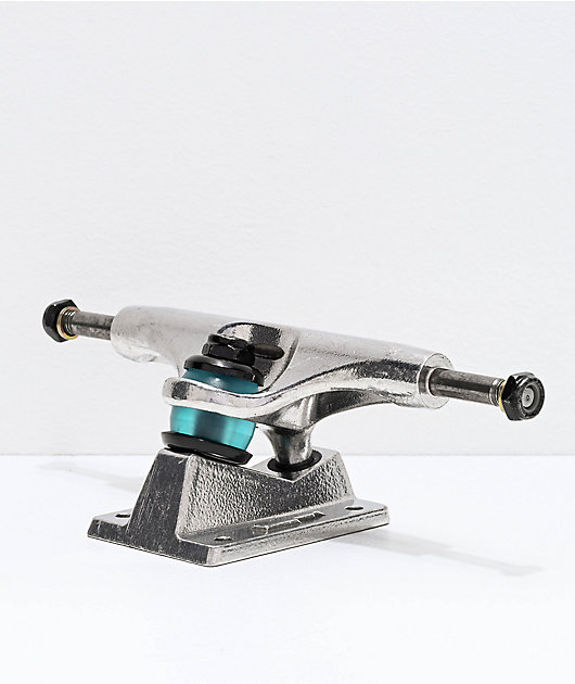 スケートボード THUNDER 145 POLISHED TRUCK Thunder 145 Polished Silver Skateboard Truck | Zumiez