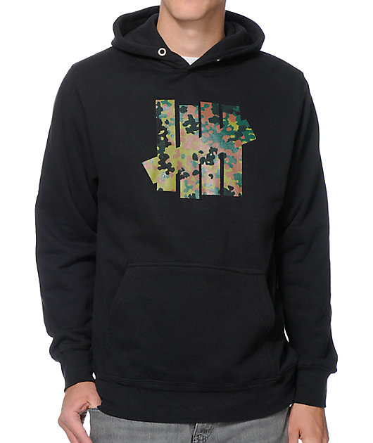 undefeated logo pullover hoodie