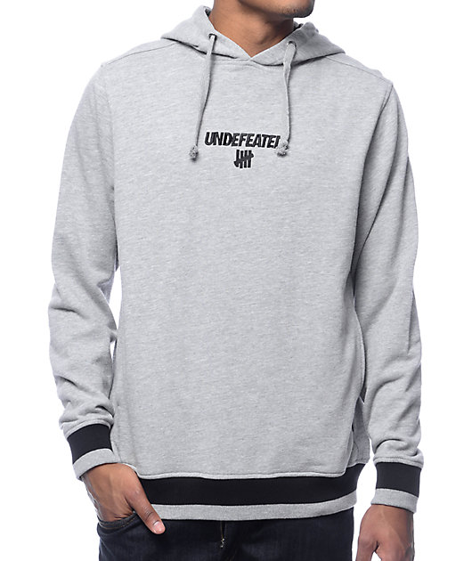 undefeated logo pullover hoodie