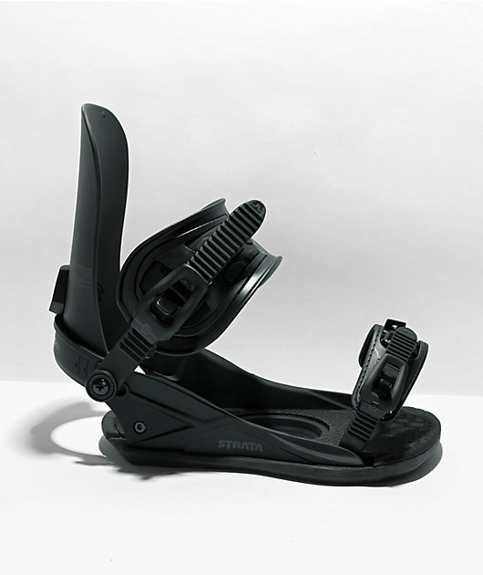 Union Strata Black Snowboard Bindings 2023