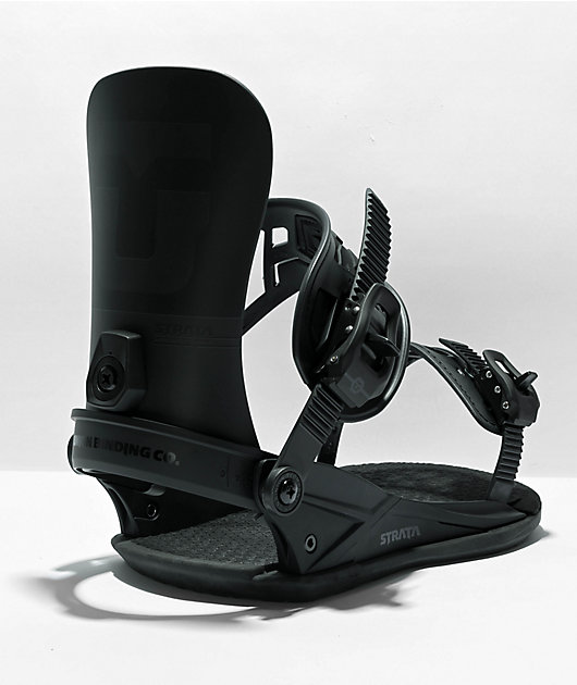 Union Strata Black Snowboard Bindings 2023