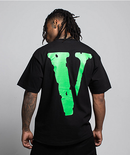 vlonetシャツ  black/green VLONE Staple Green & Black T-Shirt | Zumiez