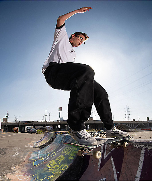 Vans AVE Medium Grey Skate Shoes Zumiez