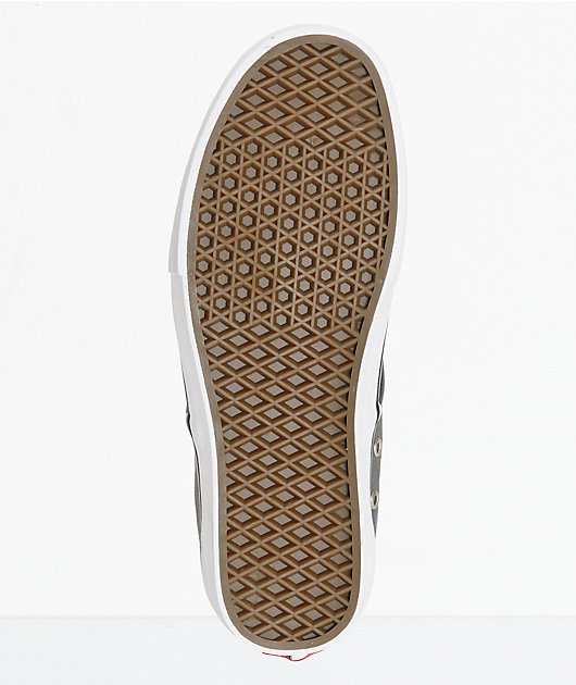 vans chima pro two tone