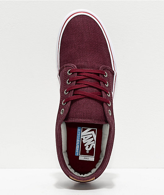 vans chukka low maroon