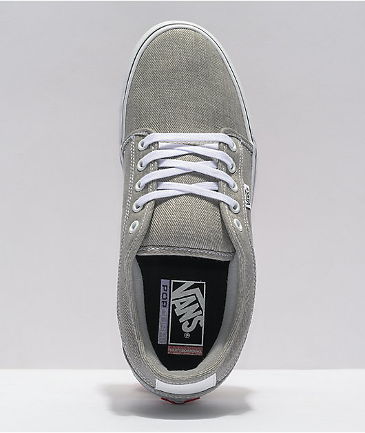 Vans chukka 2025 low zumiez