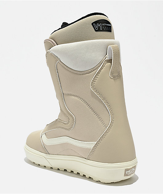 Vans Encore OG Oatmeal & White Snowboard Boots | Zumiez