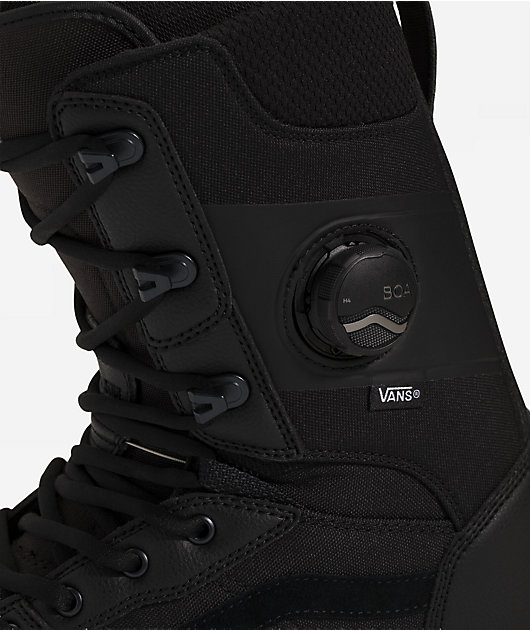 Vans Invado Pro Black & Gum Snowboard Boots 2027