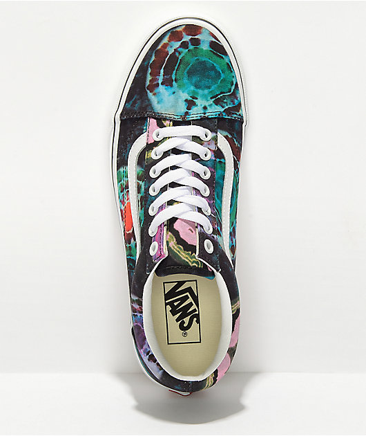 Vans tie shop and dye