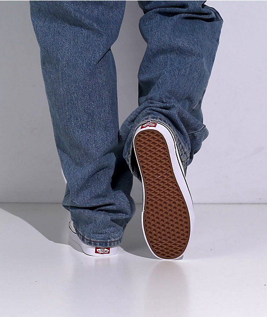 Vans Old Skool Pop Raspberry Rose Skate Shoes video