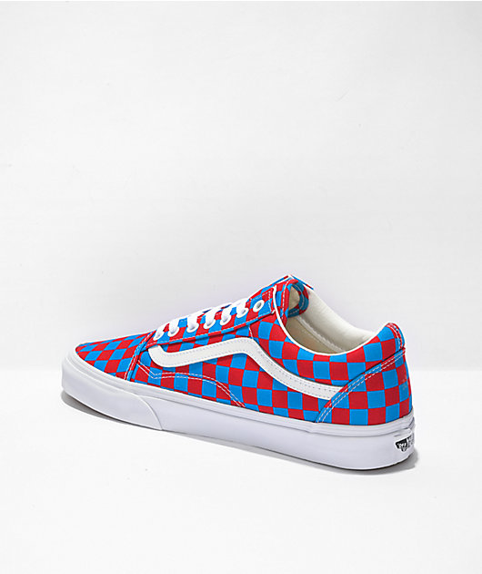 Low top checkered vans red best sale