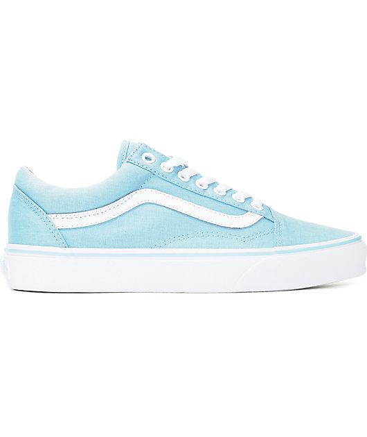 Vans Old Skool zapatos en blanco y azul pastel para mujeres | Zumiez