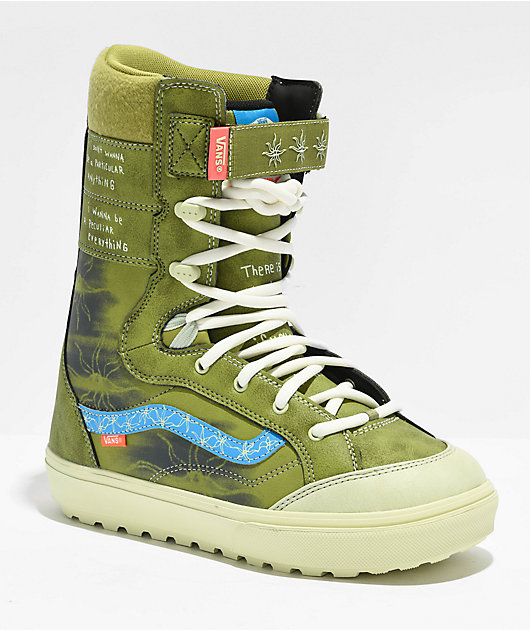 Green snowboard fashion boots