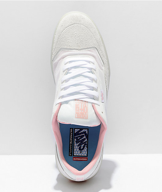 Pink vans zumiez best sale