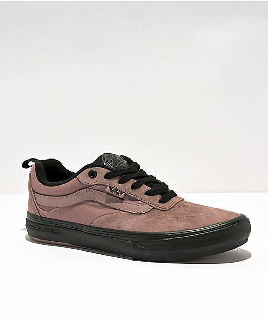 Shops pull vans rose pale