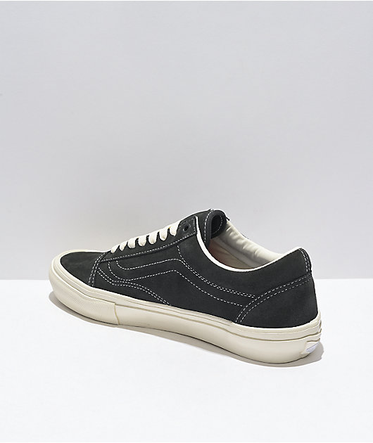 Vans Skate Old Skool Raven & Marshmallow Skate Shoes | Zumiez