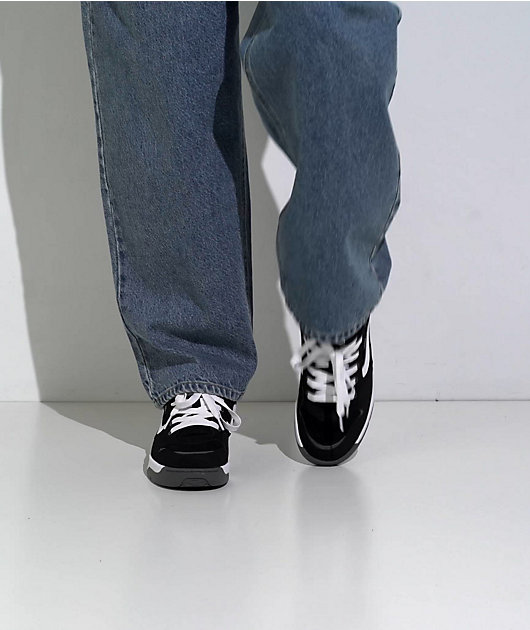 Vans Skate Rowley XLT Black & White Skate Shoes video