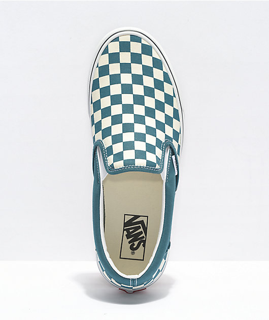 desinficere Verdensvindue ankomme Vans Slip-On Blue Coral & White Checkerboard Skate Shoes | Zumiez