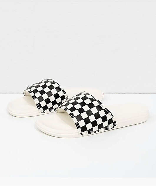 Black and white online checkered slides