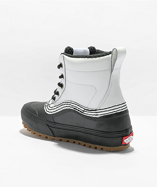 ウェンディです。 Vans x Kennedi Deck Standard Mid Black & White MTE Boots | Zumiez