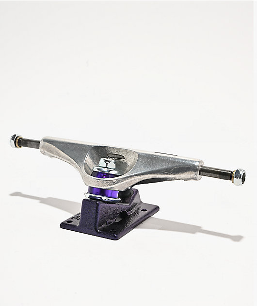Venture Team Awake V-Lights 5.8 Silver & Blue Skateboard Truck