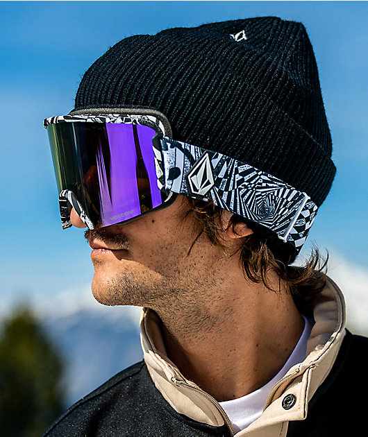 Purple hotsell snowboard goggles