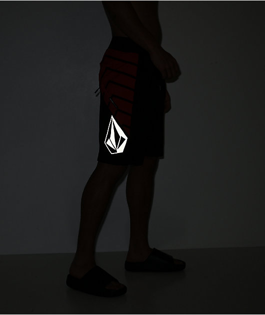 Volcom Ripper Mod 21 Black Board Shorts