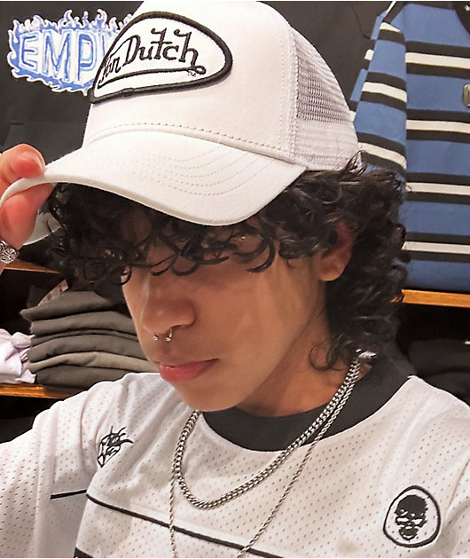 Von Dutch Staple White & Black Trucker Hat | Zumiez