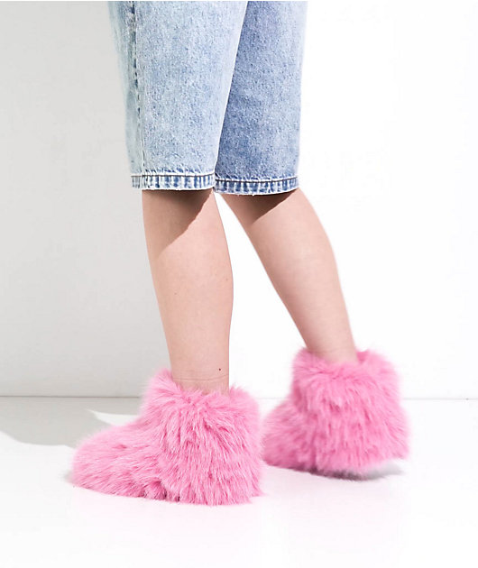 Wild Diva Melanie Pink Fur Boots video