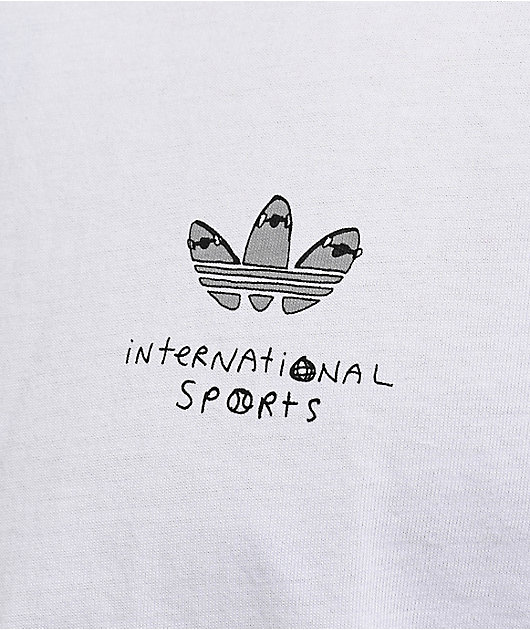 海外【ADIDAS】 Henry Jones Trash Mens Tee adidas Henry Jones Trash White T-Shirt | Zumiez