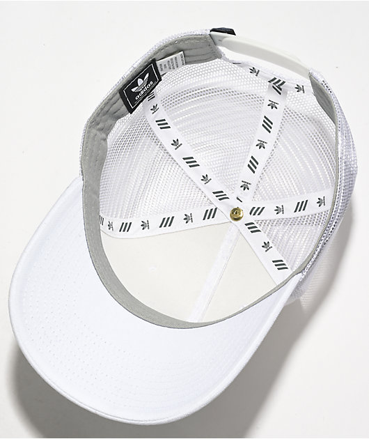 Acquisition Robe Supplement adidas Original Dart Trefoil Patch White Snapback Hat