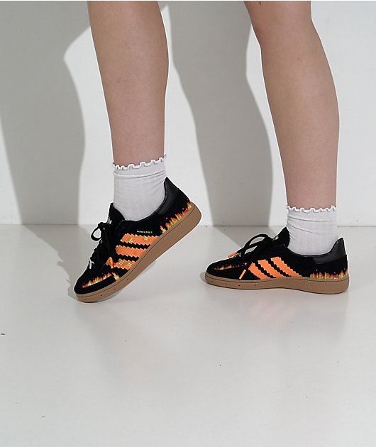 adidas Originals x Minecraft Kids Handball Spezial Core Black & Pure Orange Shoes video