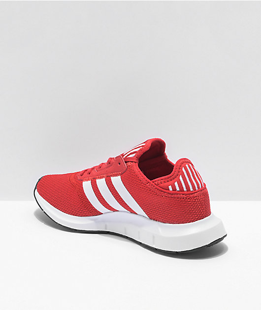 white nike swift run