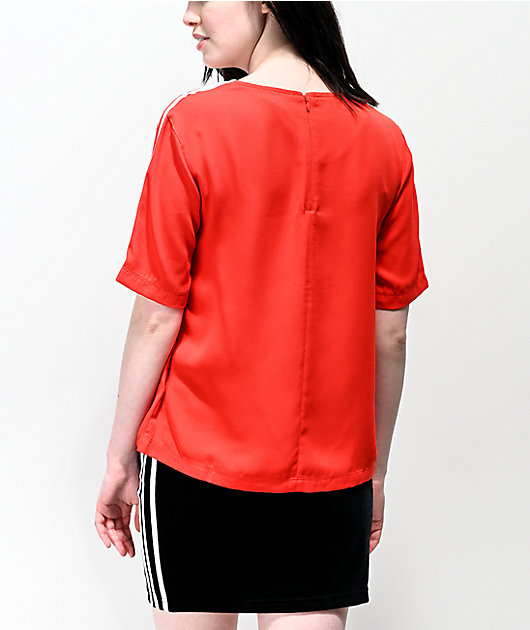 camiseta adidas roja mujer