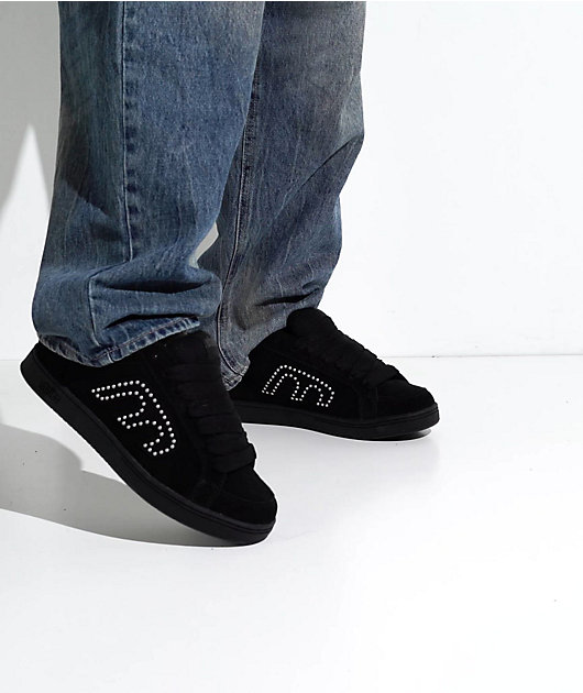 etnies Kingpin Studded Black Skate Shoes video