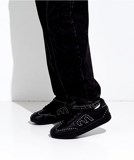etnies Locut Studs Hardwired Black Shoes video