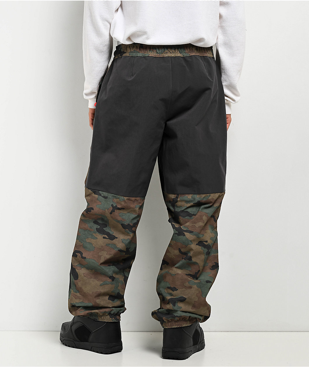 686 Ghost Camo 10K Snowboard Pants