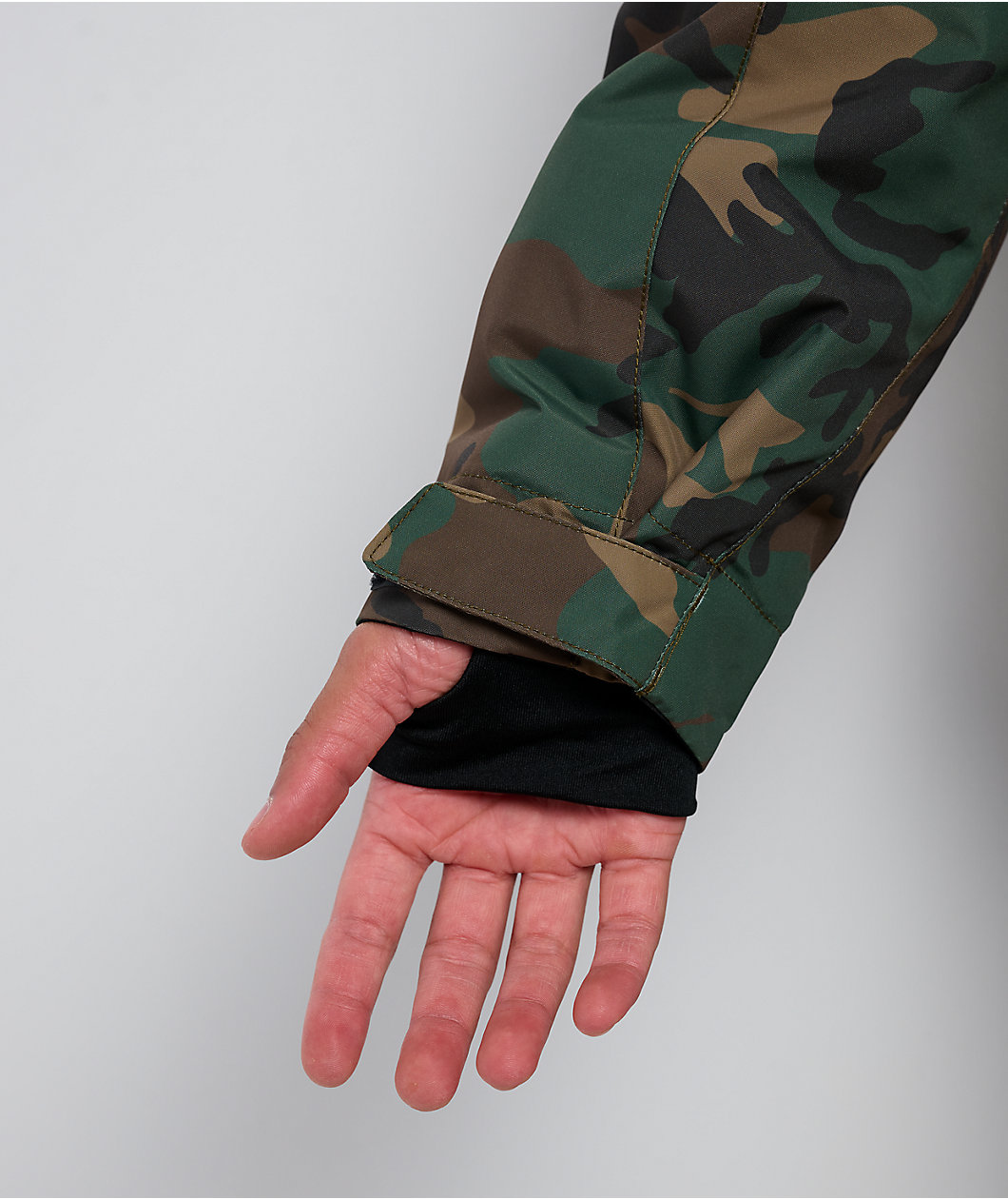 686 Nightline Camo 10K Insulated Snowboard Jacket