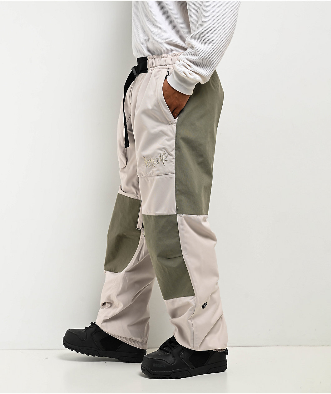 686 x Welcome Ghost Limestone 10K Snowboard Pants