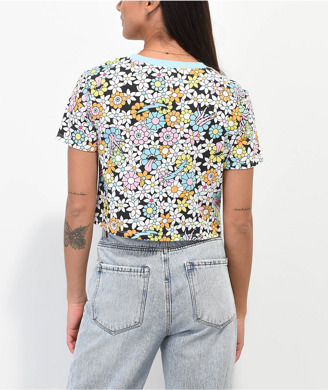 A.LAB Quinnie Trippy Floral Crop T-Shirt