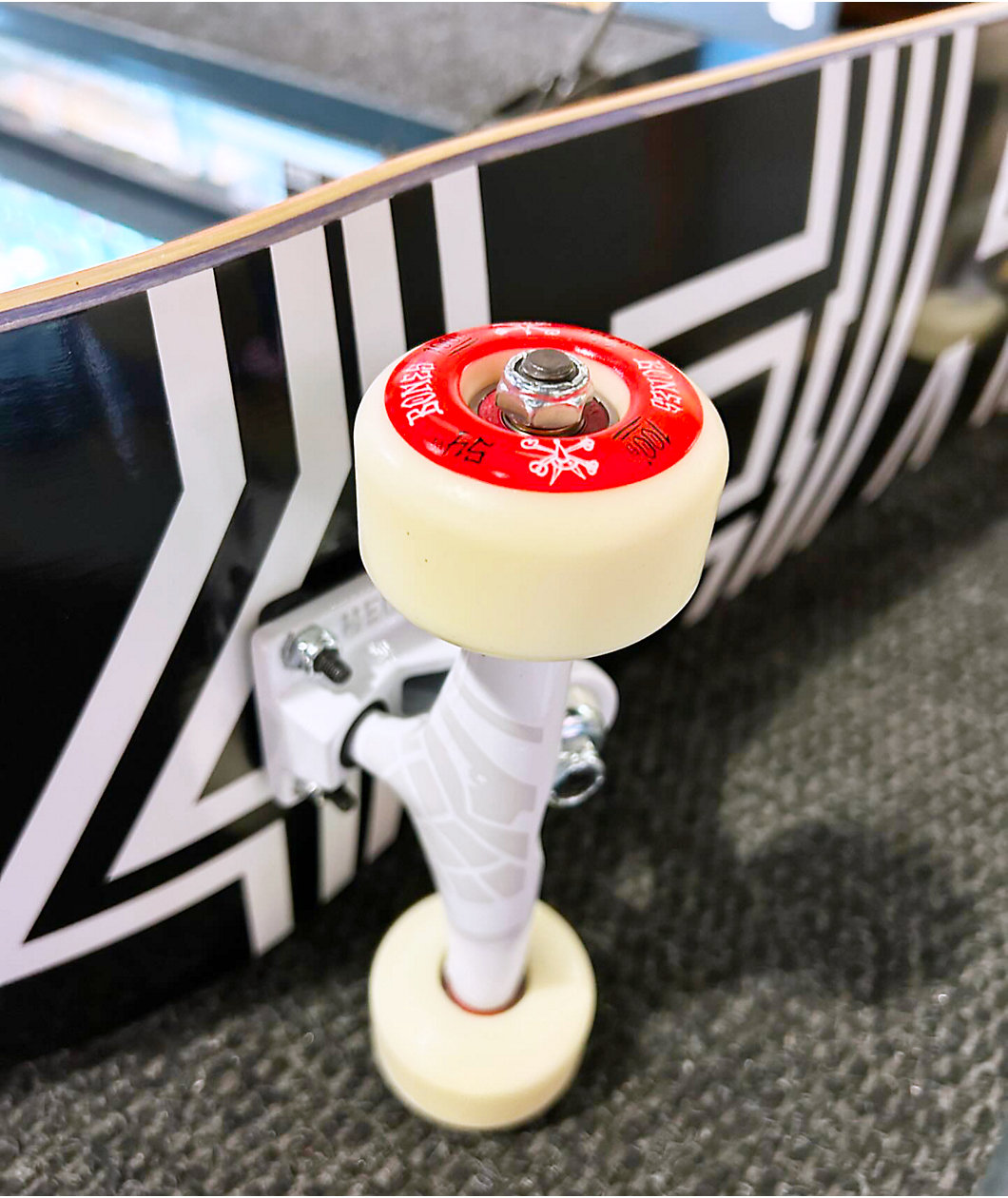 Bones 100 Ringers 54mm Red & White Skateboard Wheels