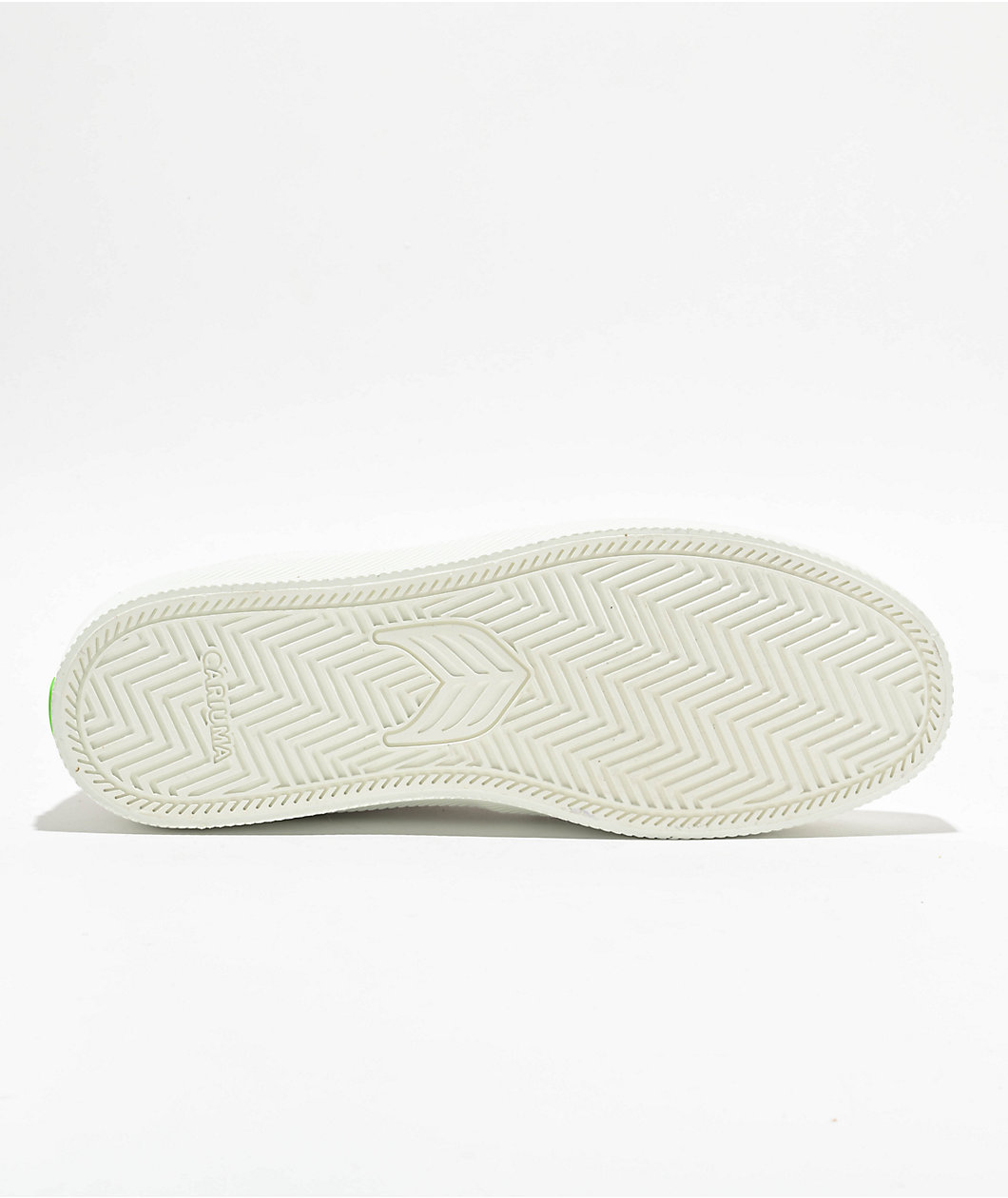 Cariuma Naioca Off White Canvas Skate Shoes