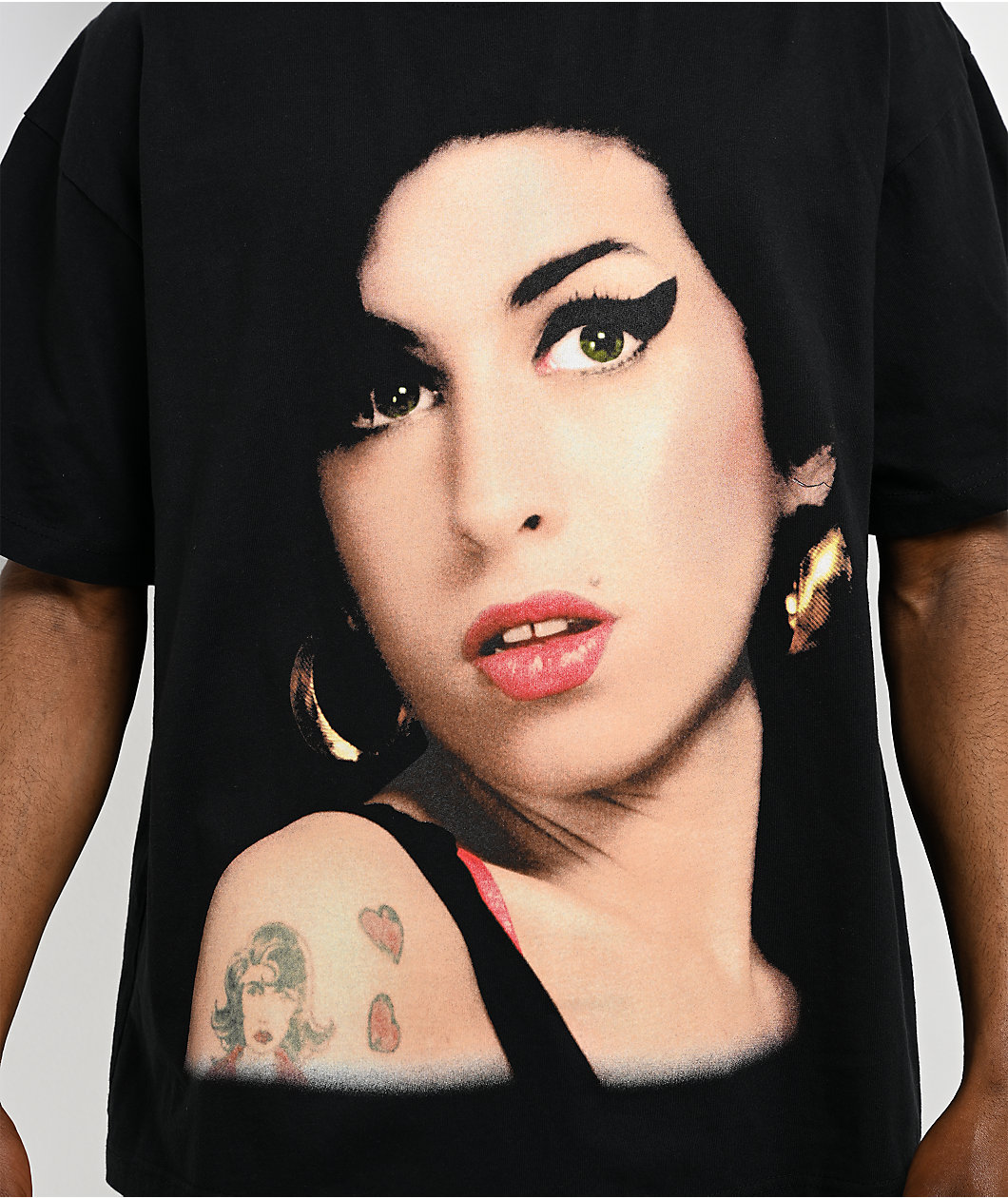 Color Bars x Amy Winehouse Back To Black T-Shirt