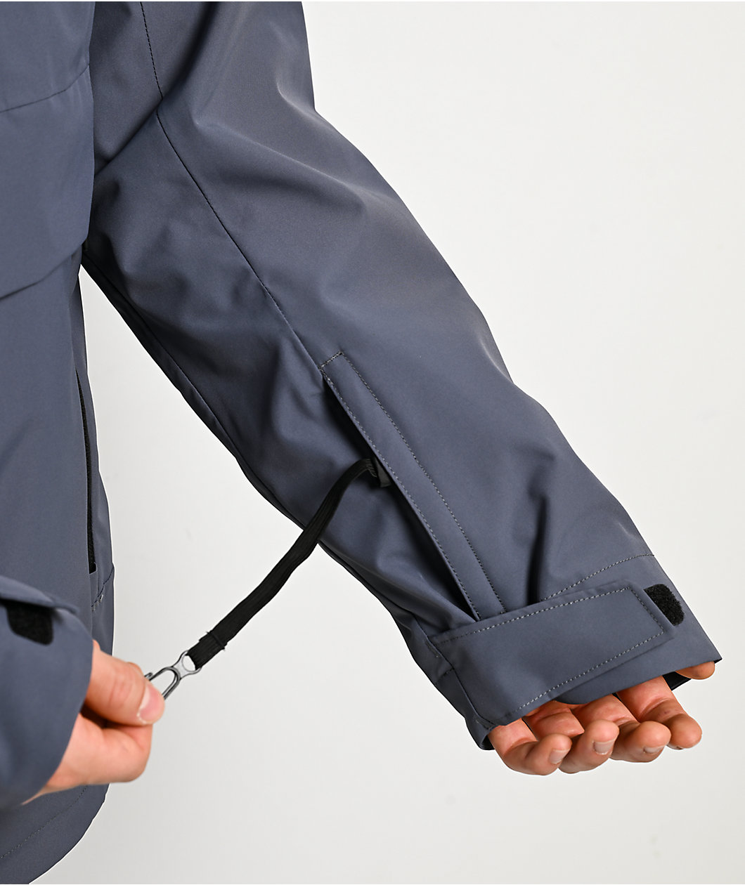 Dravus Pine Ridge Charcoal 15K Anorak Snowboard Jacket