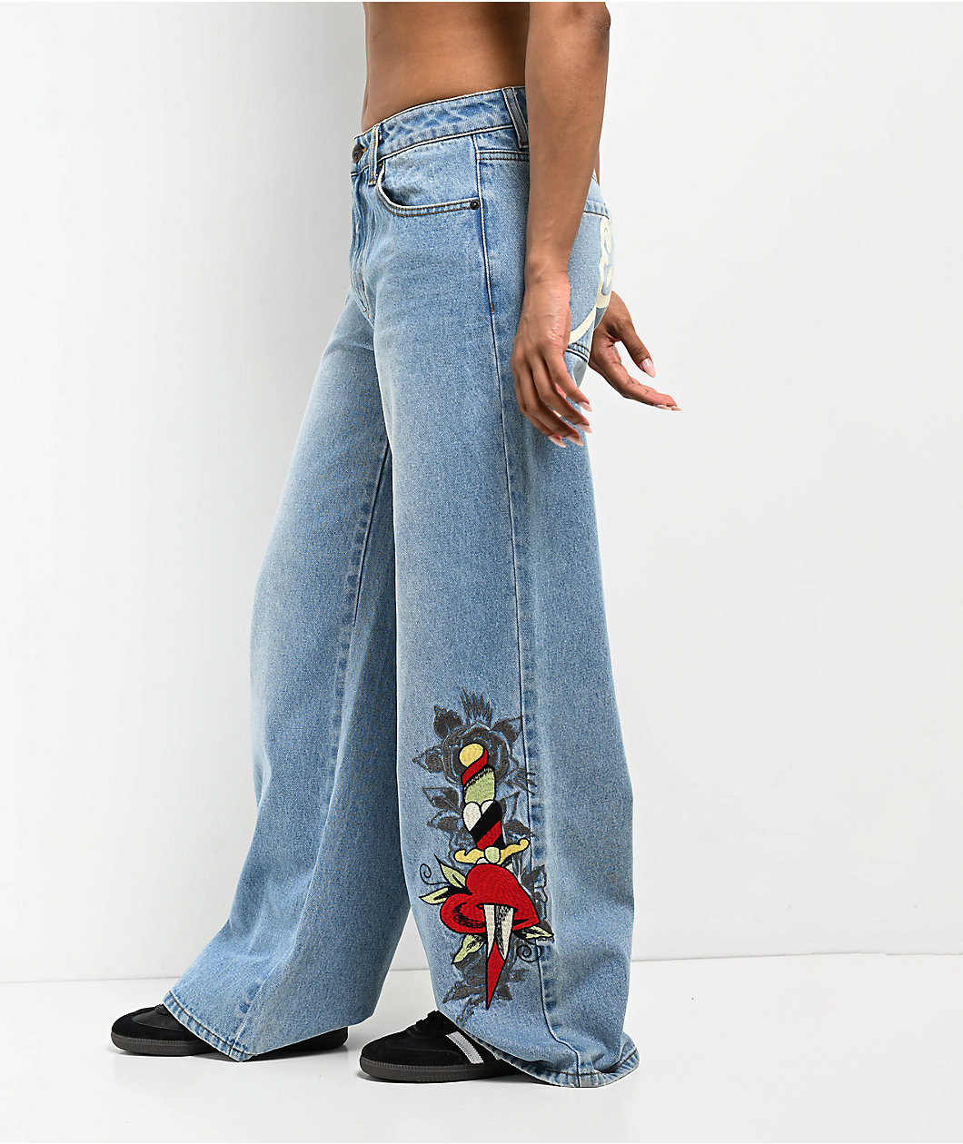 Ed Hardy Dagger Heart Retro Light Flare Jeans 