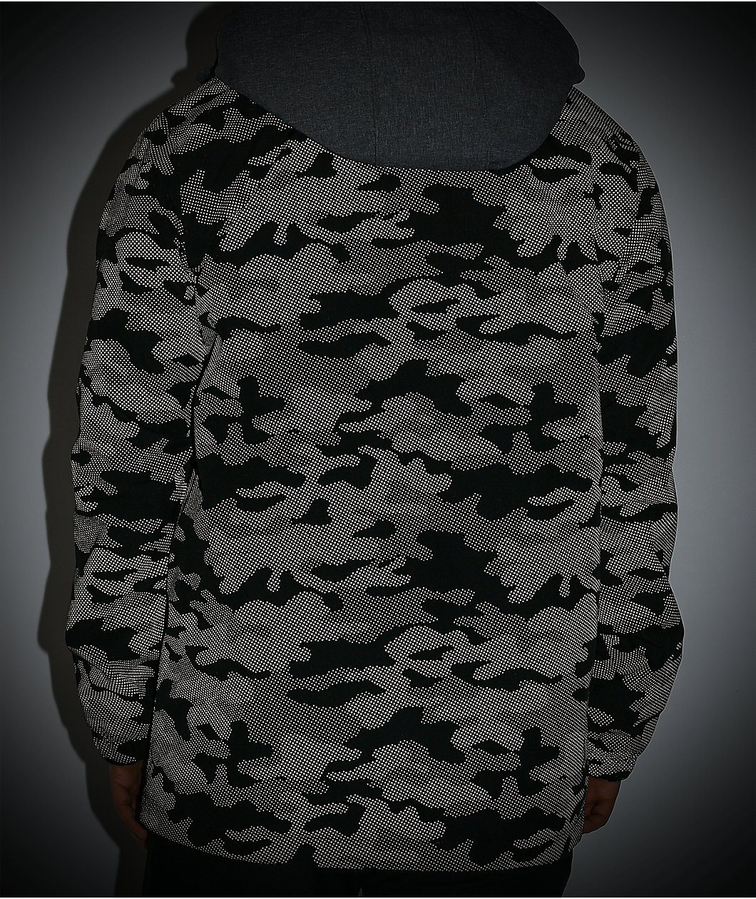 Empyre Downpour Camo 10K Snowboard Jacket