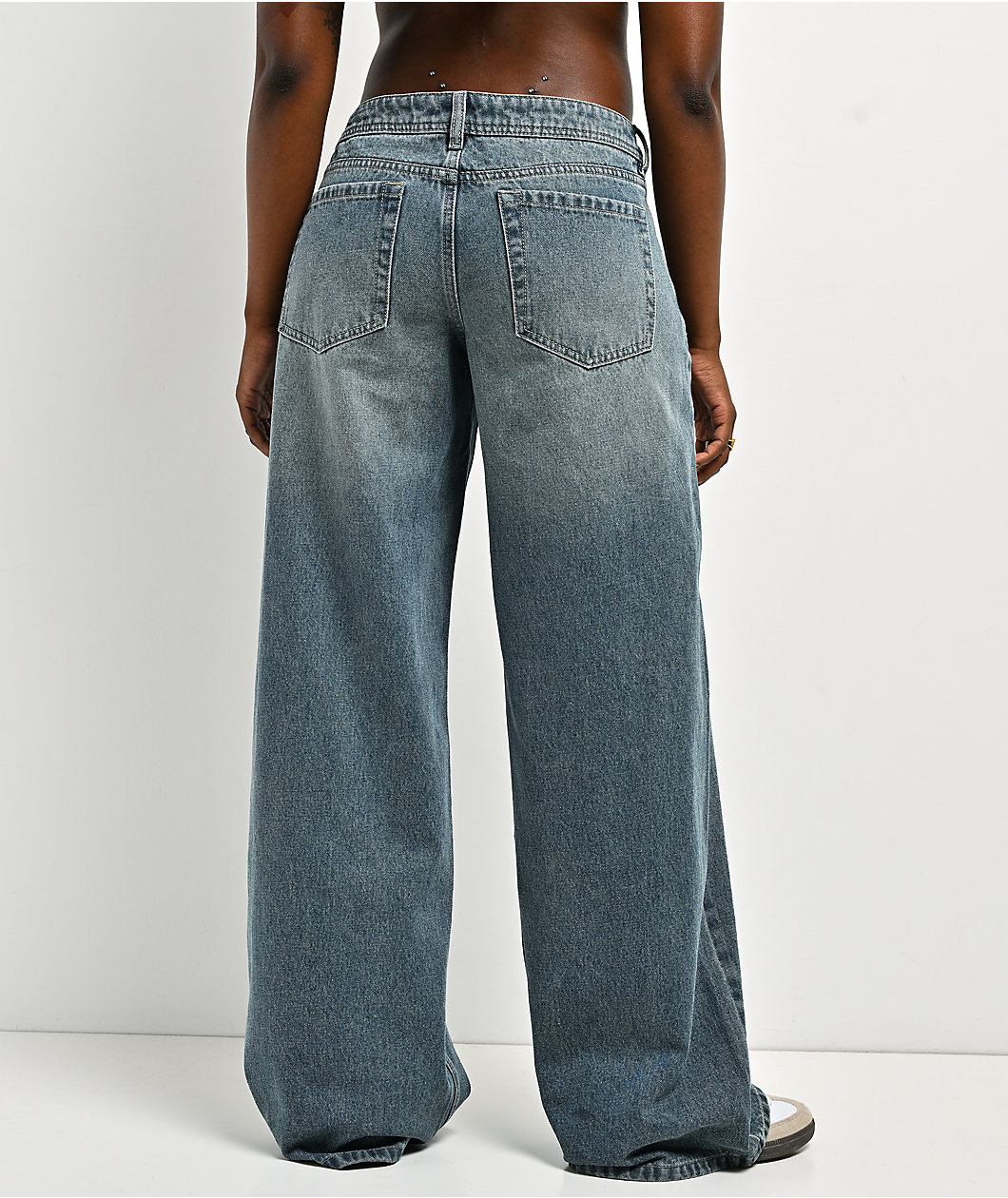 Empyre Rowen Ex-Boyfriend Blue Wash Low Rise Wide Leg Jeans